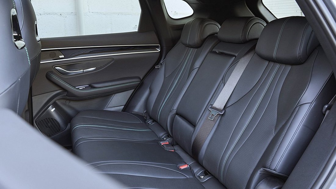 BYD Seal U Comfort (2024-...) rear seats, back seats, passenger seats, legroom, headroom, interior