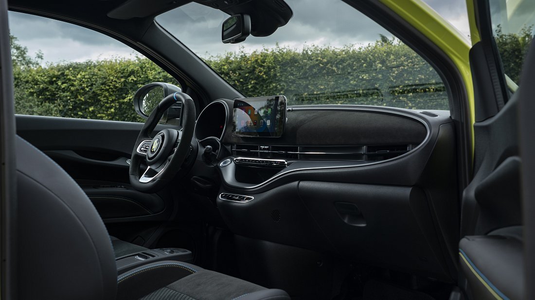 Abarth 500e Hatchback (2023-…) interior, front seat, driver seat, dashboard, steering wheel, infotainment, cockpit