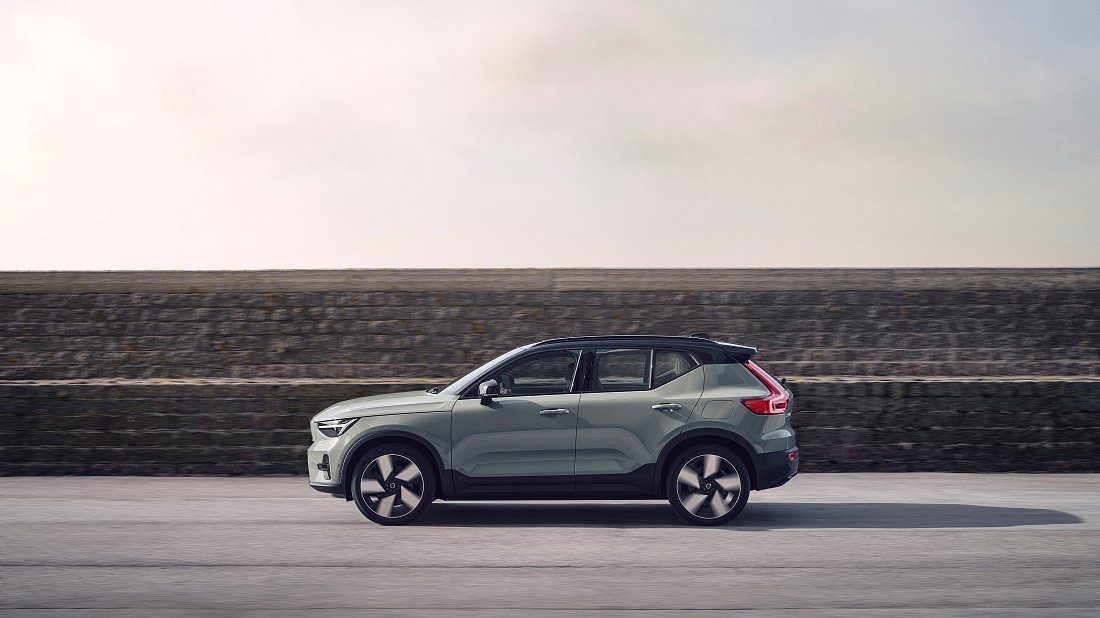 Volvo XC40 Recharge (EX40) Pure Electric (2022) side profile, silhouette, doors, wheels, exterior