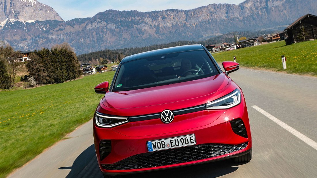 Volkswagen ID.5 GTX (2022-2023) front fascia photo, grille, headlights, bumper, exterior