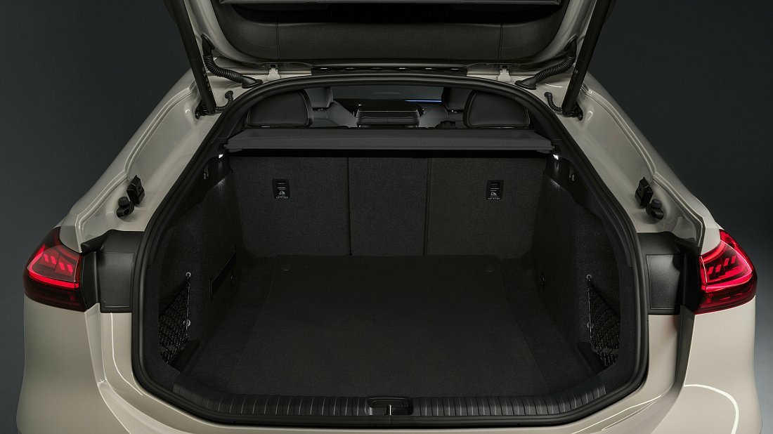 Audi A6 Sportback e-tron (2024-…) trunk, boot, seats up, seats upright, cargo space, cargo volume, cargo capacity, storage