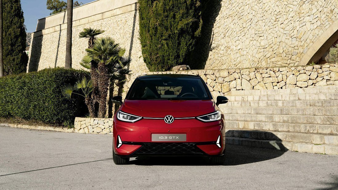 Volkswagen ID.3 GTX (2024-…) front fascia, grille, headlights, bumper, exterior