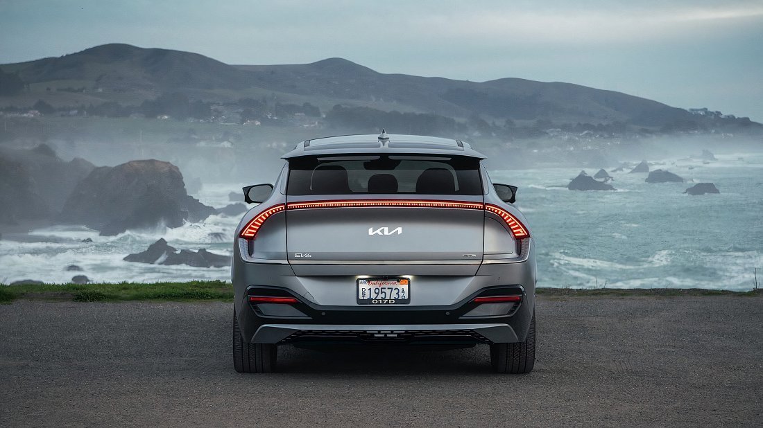 Kia EV6 Long Range AWD (2021-2024) rear view, taillights, trunk, spoiler, badge, bumper, exterior