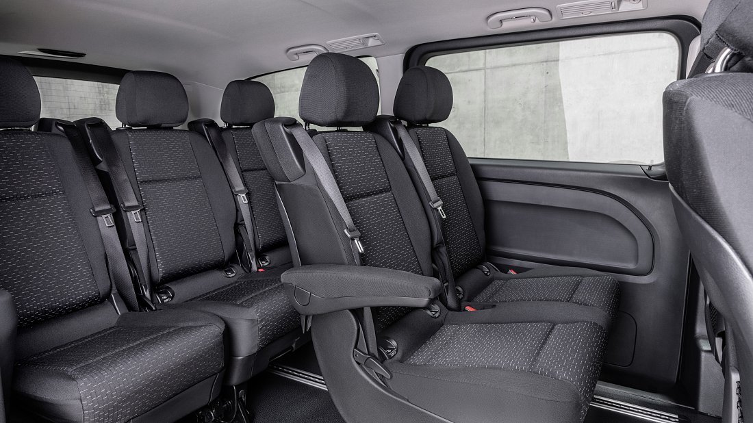 Mercedes eVito Tourer Long 90 kWh (2020-2023) rear seats, back seats, passenger seats, legroom, headroom, interior