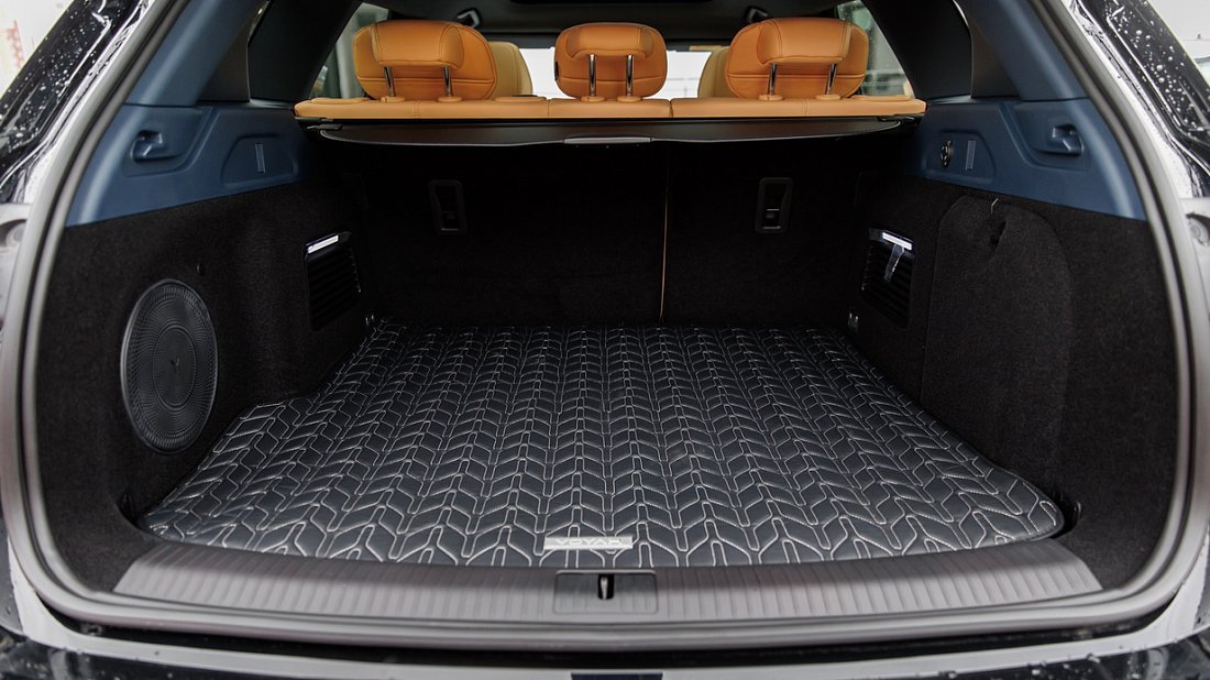 Voyah Free Electric Long Range (2022-...) trunk, boot, seats up, seats upright, cargo space, cargo volume, cargo capacity, storage
