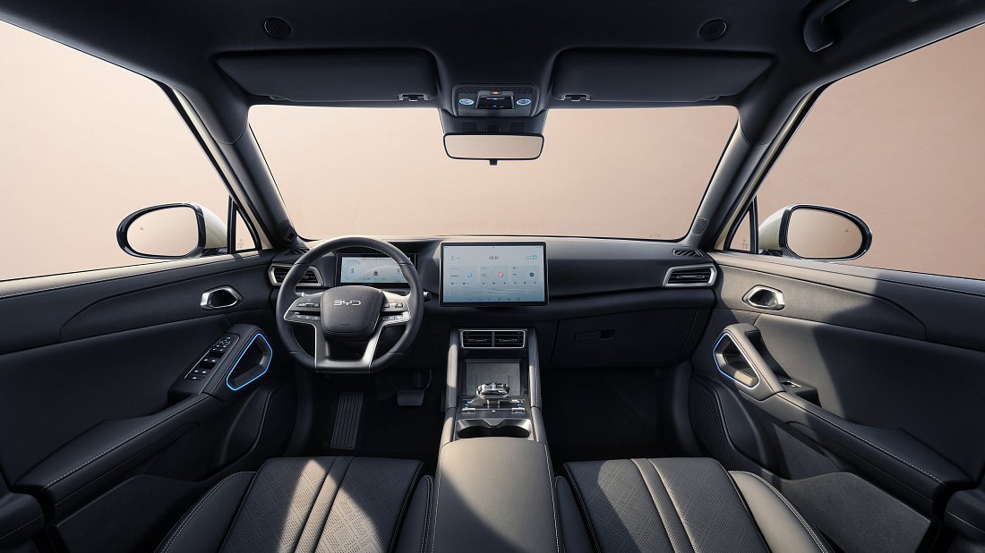 BYD Atto 2 Active FWD (2025-…) interior, front seat, driver seat, dashboard, steering wheel, infotainment, cockpit