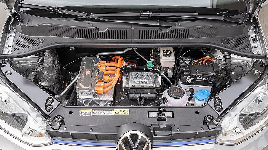 Volkswagen e-Up! 36.8 kWh (2020-2023) frunk, front trunk, under hood, storage, cargo, capacity, bonus space