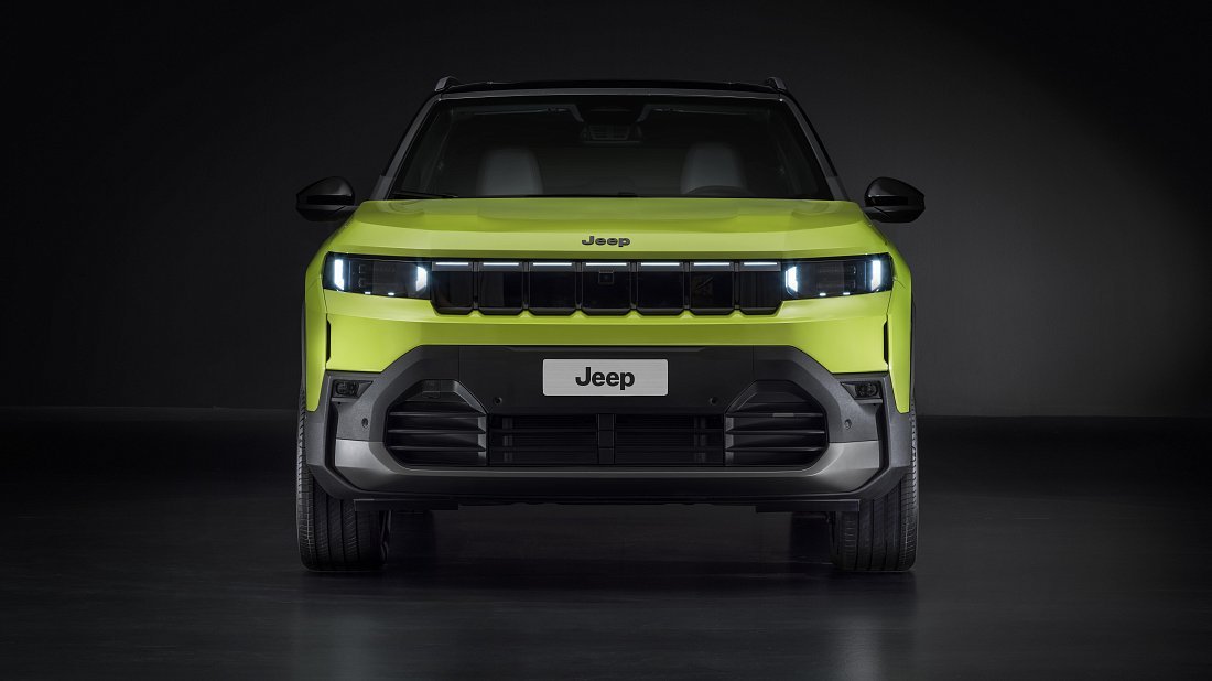 Jeep Compass Electric (2025-…) front fascia photo, grille, headlights, bumper, exterior