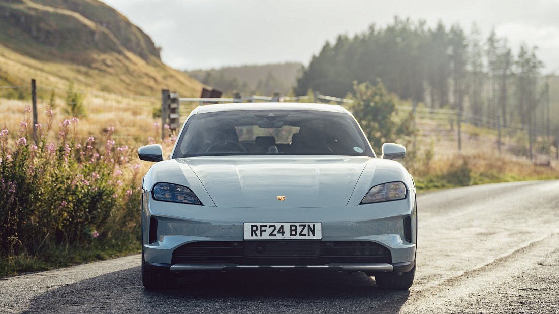 Porsche Taycan 4 Cross Turismo (2024-…) front fascia, grille, headlights, bumper, exterior