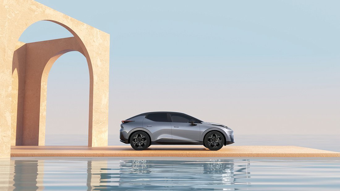 Lynk & Co 02 (2025-...) side profile photo, silhouette, doors, wheels, exterior