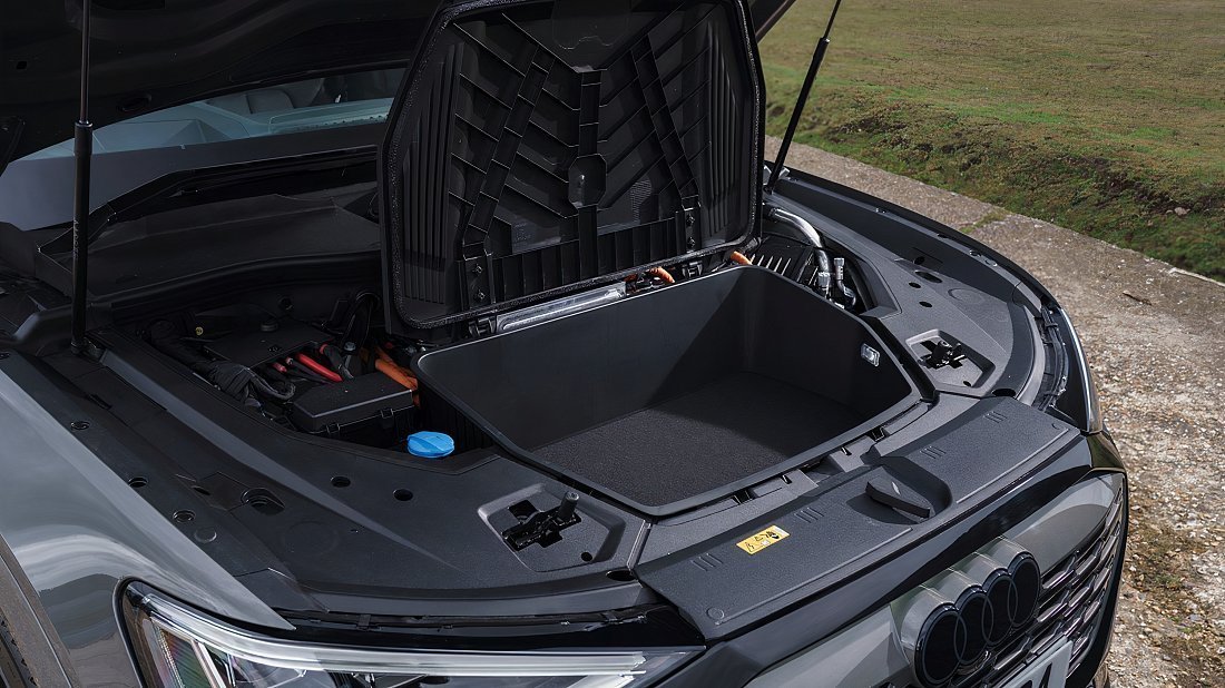 Audi Q8 e-tron 55 quattro (2022-…) frunk photo, front trunk, under hood, storage, cargo, capacity, bonus space