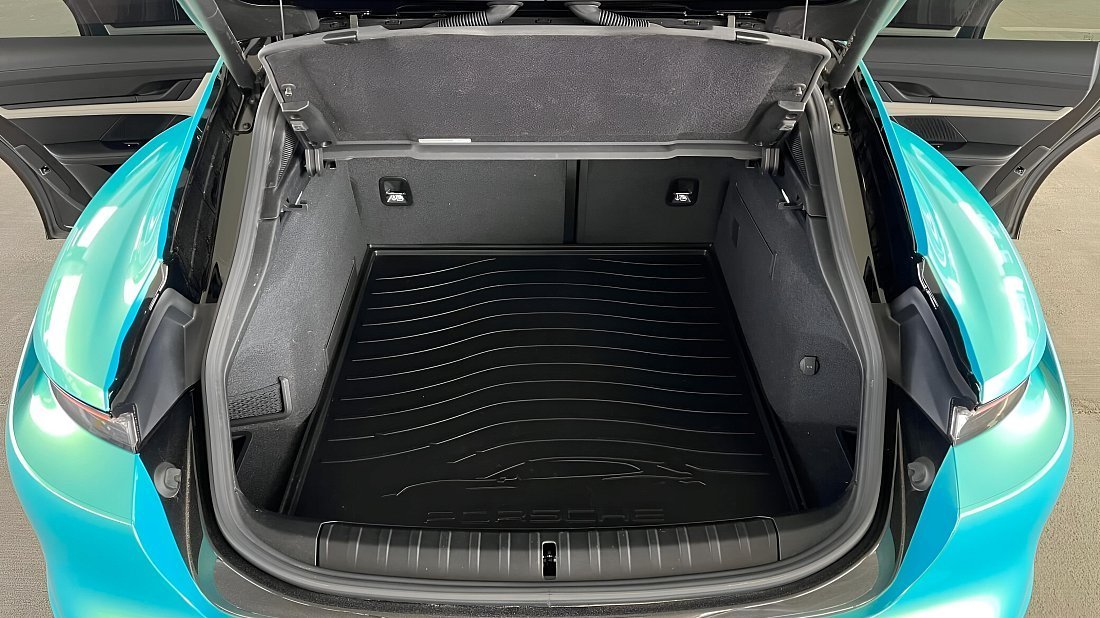 Porsche Taycan Turbo S Sport Turismo (2022-2024) trunk, boot, seats up, seats upright, cargo space, cargo volume, cargo capacity, storage