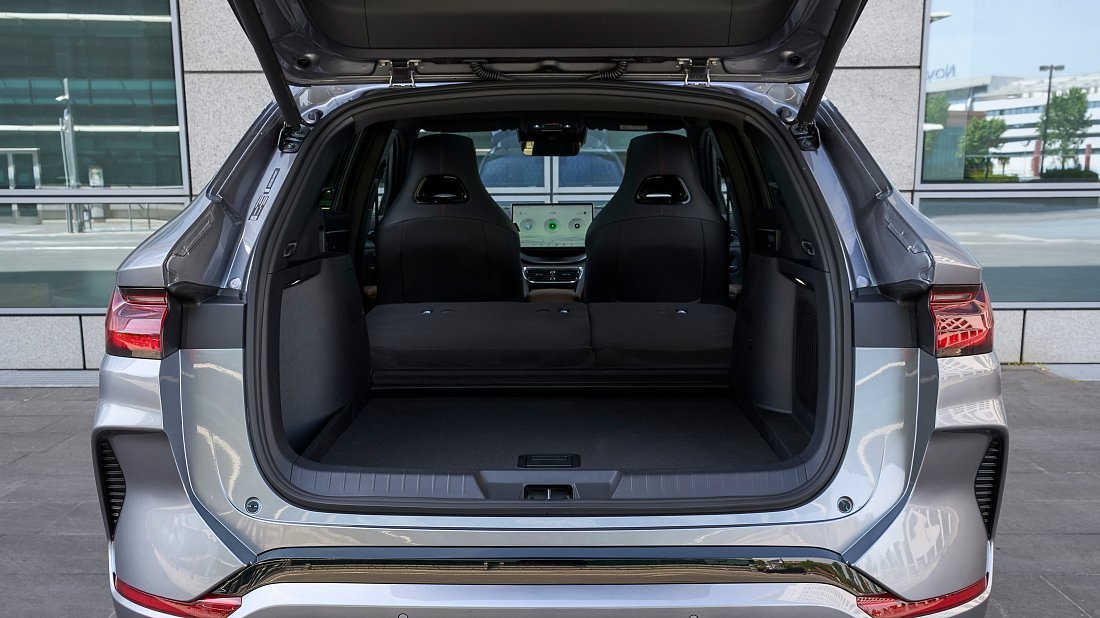 BYD Seal U Comfort (2024-...) trunk, boot, expanded, folded seats, maximum volume, max cargo, max capacity, max storage