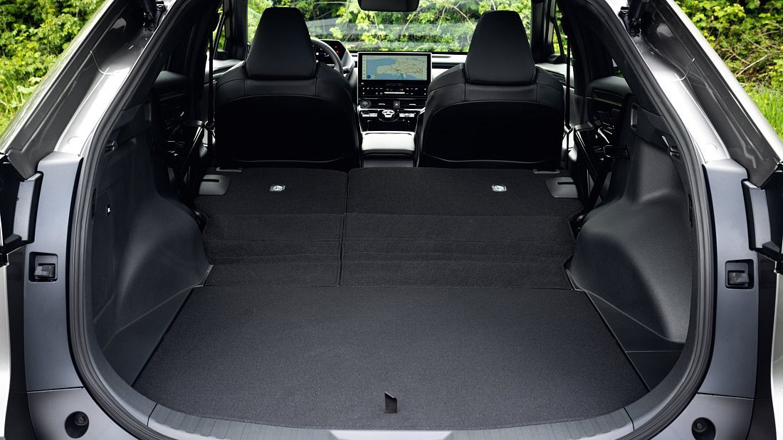 Toyota bZ4X AWD (2022-2025) trunk, boot, expanded, folded seats, maximum volume, max cargo, max capacity, max storage