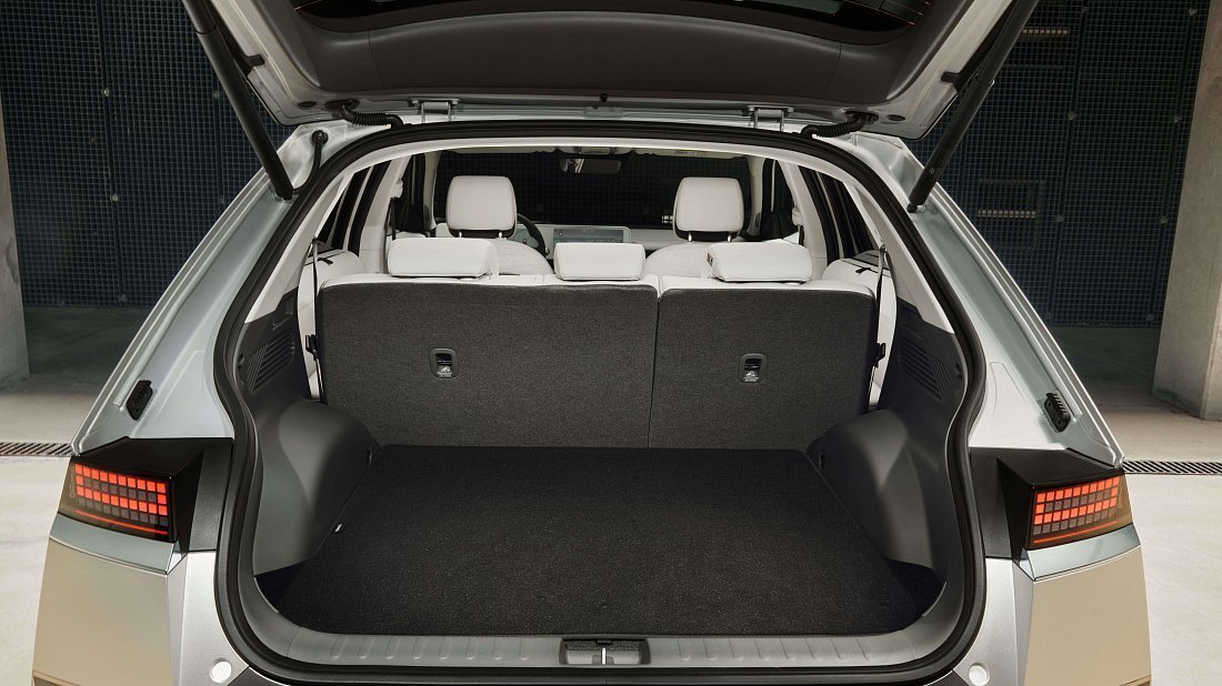 Hyundai Ioniq 5 Project 45 (2021) trunk, boot, seats up, seats upright, cargo space, cargo volume, cargo capacity, storage