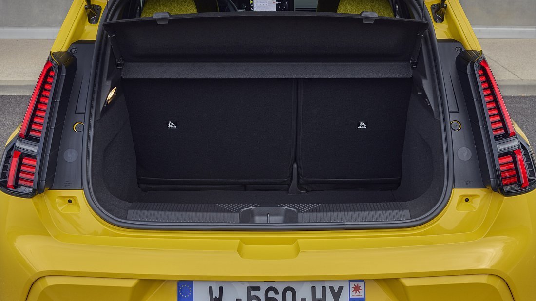Renault 5 E-Tech EV52 150hp (2024-...) trunk photo, boot, seats up, seats upright, cargo space, cargo volume, cargo capacity, storage