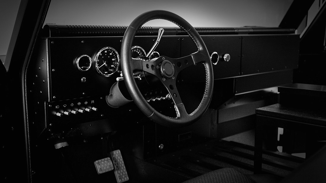 Bollinger Motors B2 120 kWh interior, front seat, driver seat, dashboard, steering wheel, infotainment, cockpit