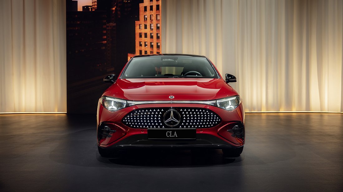 Mercedes CLA 350 4MATIC (2025-...) front fascia, grille, headlights, bumper, exterior