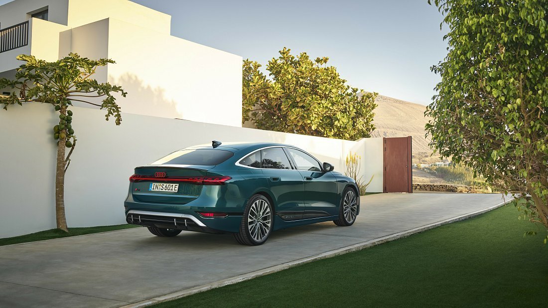 Audi S6 Sportback e-tron (2024-…) rear quarter photo, three-quarter view, diagonal, exterior