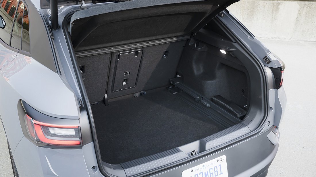 Volkswagen ID.4 AWD Pro (2024-…) trunk, boot, seats up, seats upright, cargo space, cargo volume, cargo capacity, storage