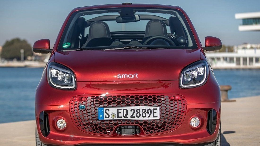 Smart EQ fortwo cabrio (2020-2023) front fascia photo, grille, headlights, bumper, exterior