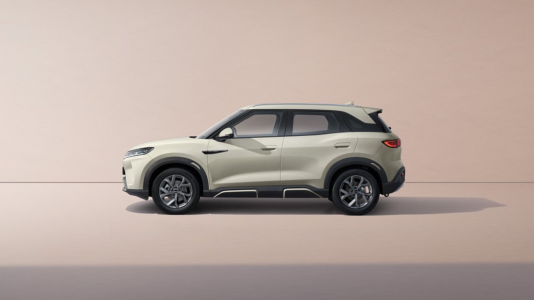 BYD Atto 2 Active FWD (2025-…) side profile, silhouette, doors, wheels, exterior