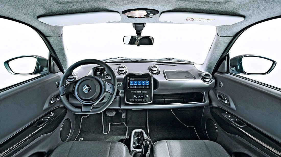e.Go Life 60 (2019-2022) interior photo, front seat, driver seat, dashboard, steering wheel, infotainment, cockpit