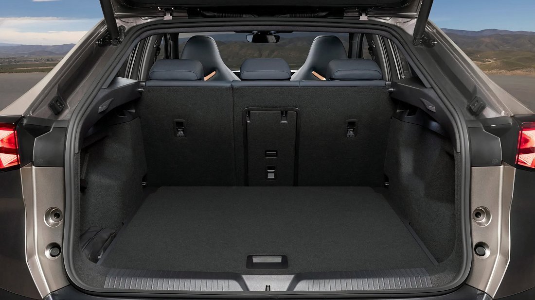 Cupra Tavascan Endurance (2023-…) trunk, boot, seats up, seats upright, cargo space, cargo volume, cargo capacity, storage