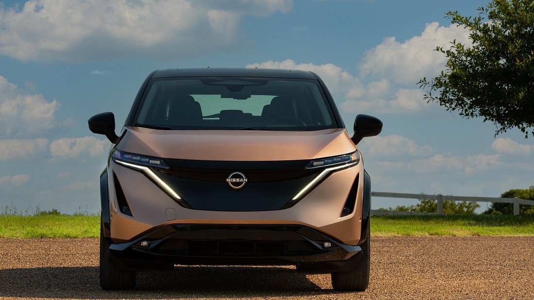 Nissan Ariya 63 kWh FWD (2021-…) front fascia, grille, headlights, bumper, exterior