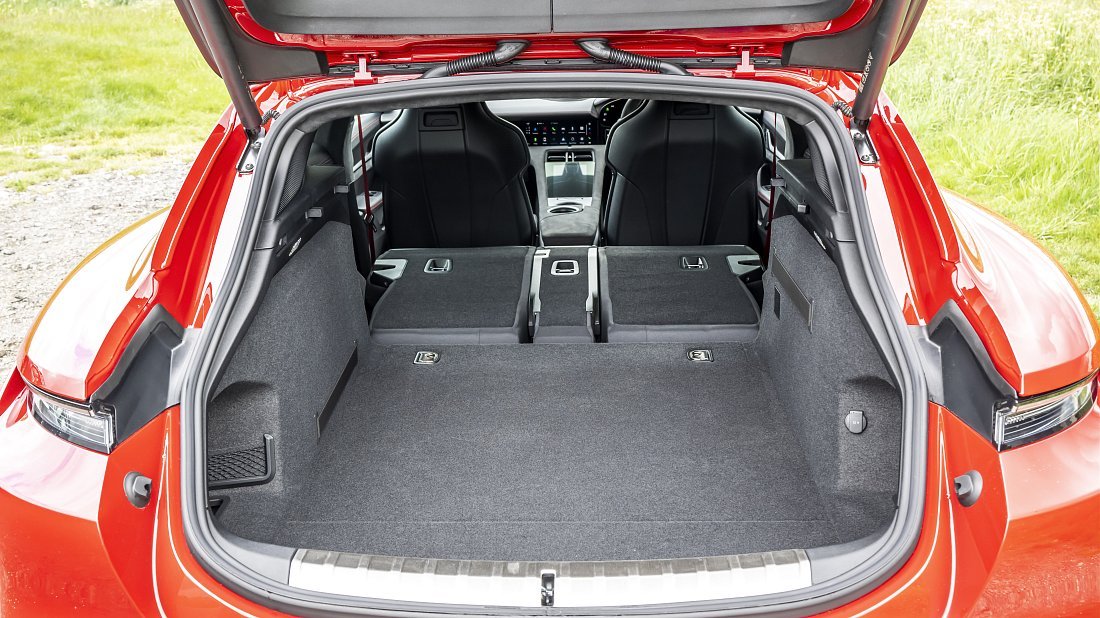 Porsche Taycan GTS Sport Turismo (2022-2024) folded trunk photo, boot, expanded, folded seats, maximum volume, max cargo, max capacity, max storage