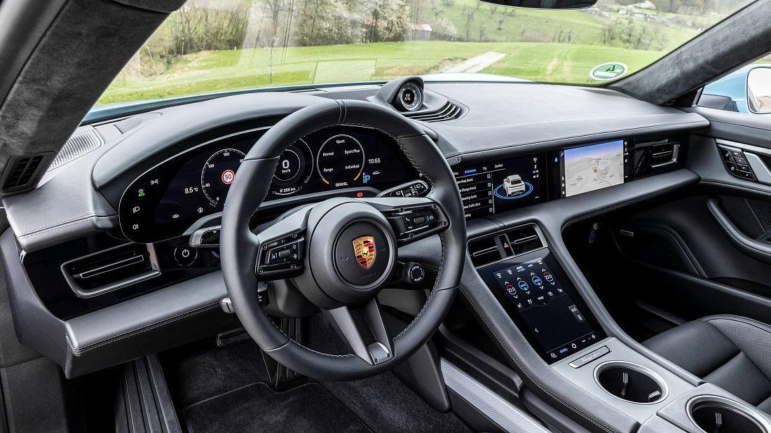 Porsche Taycan 4S Cross Turismo (2021-2024) interior, front seat, driver seat, dashboard, steering wheel, infotainment, cockpit