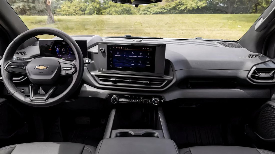 Chevrolet Silverado EV Work Truck Standard Range (2025-…) interior, front seat, driver seat, dashboard, steering wheel, infotainment, cockpit