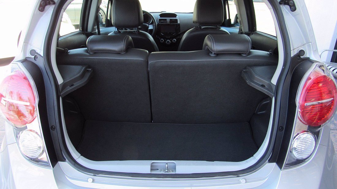 Chevrolet Spark EV 21 kWh (2013-2014) trunk, boot, seats up, seats upright, cargo space, cargo volume, cargo capacity, storage