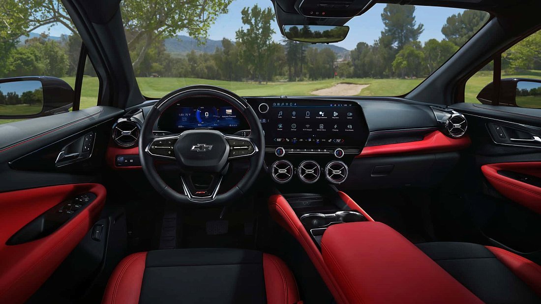 Chevrolet Blazer EV Performance AWD (2024-…) interior, front seat, driver seat, dashboard, steering wheel, infotainment, cockpit