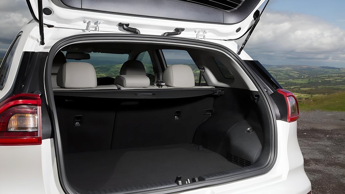 Kia Niro EV Long Range (2018-2022) trunk, boot, seats up, seats upright, cargo space, cargo volume, cargo capacity, storage