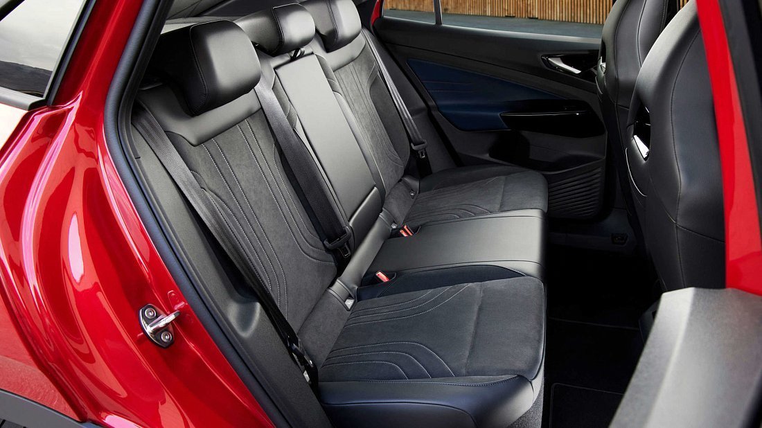 Volkswagen ID.5 GTX (2023-…) rear seats, back seats, passenger seats, legroom, headroom, interior