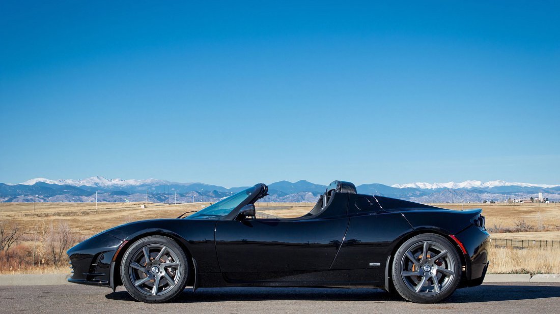 Tesla Roadster 2.0 (2009-2010) side profile, silhouette, doors, wheels, exterior