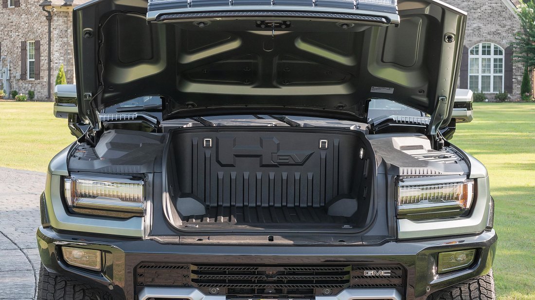 GMC Hummer EV SUV 3X (2023-…) frunk photo, front trunk, under hood, storage, cargo, capacity, bonus space