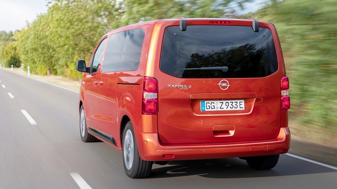 Opel Zafira Electric Life M 50 kWh (2020-2024) rear view, taillights, trunk, spoiler, badge, bumper, exterior