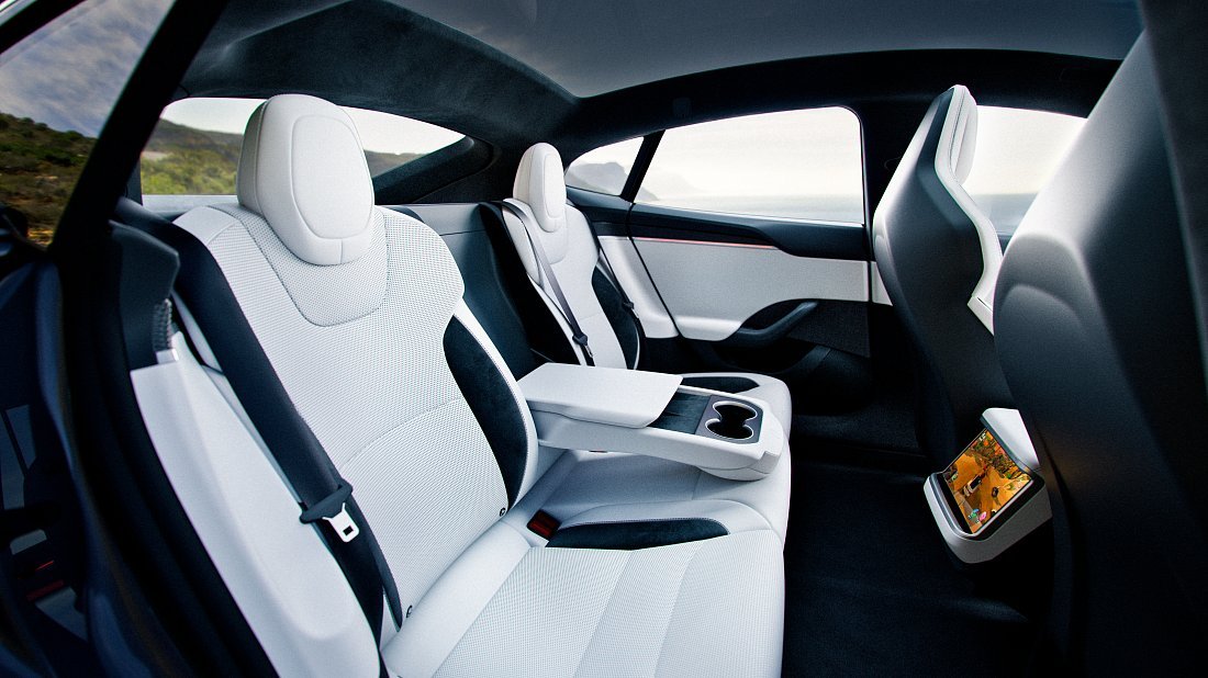 Tesla Model S Dual Motor (2025-…) rear seats, back seats, passenger seats, legroom, headroom, interior