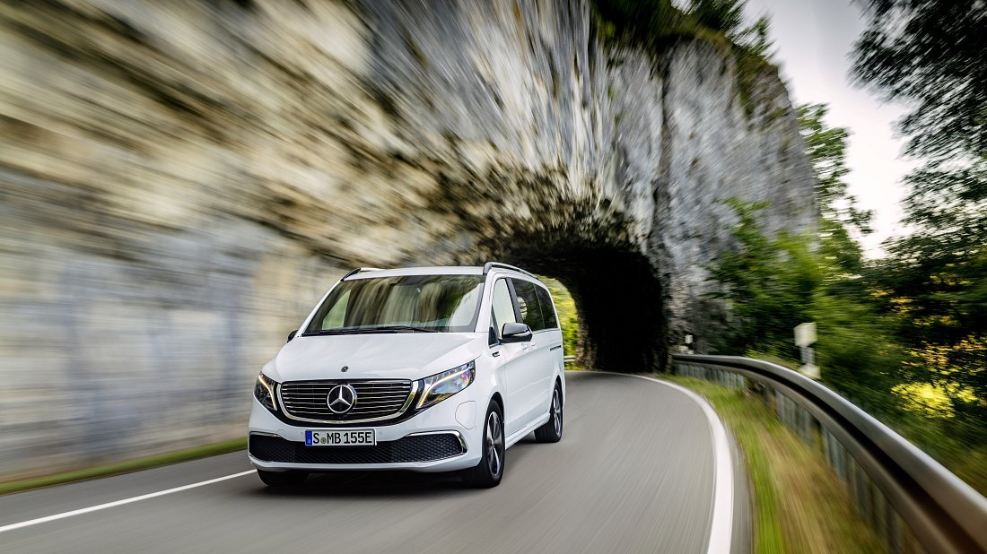 Mercedes EQV 300 Long (2020-2024) front fascia, grille, headlights, bumper, exterior