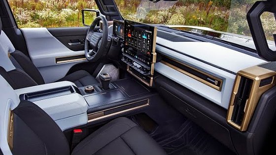 Video: 2024 Tesla Cybertruck Tri Motor AWD($69,900) - Exterior Interior Walkaround - 2023 LA Auto Show
