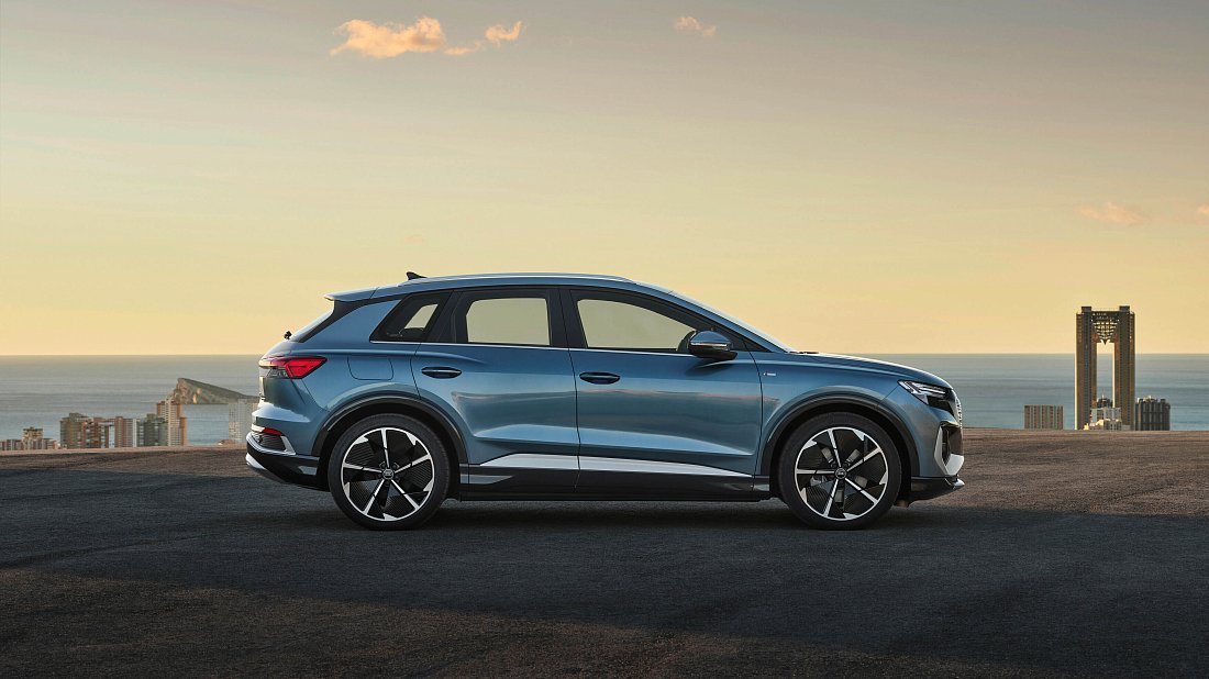 Audi Q4 e-tron 45 quattro (2021-…) side profile, silhouette, doors, wheels, exterior