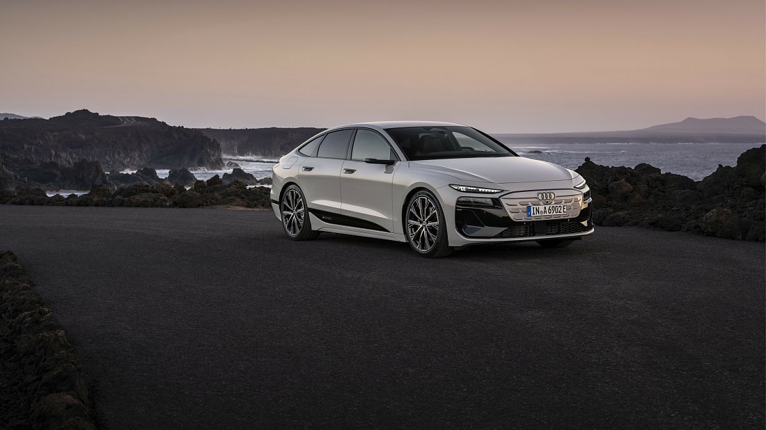 Audi A6 Sportback e-tron Performance (2024-…) front view, front quarter, diagonal, exterior