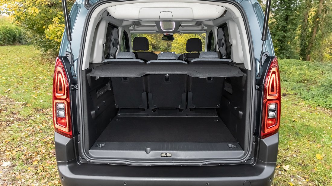 Citroën e-Berlingo M 50 kWh (2024-…) trunk photo, boot, seats up, seats upright, cargo space, cargo volume, cargo capacity, storage