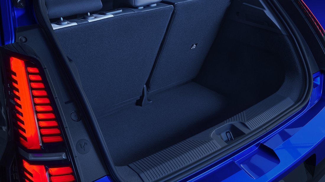 Alpine A290 220 hp (2024-...) trunk, boot, seats up, seats upright, cargo space, cargo volume, cargo capacity, storage