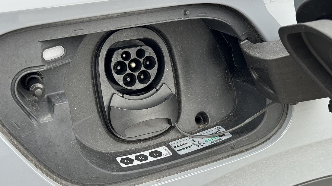 Volkswagen ID.4 AWD Pro (2024-…) charge port Europe, charging, inlet, plug, connector