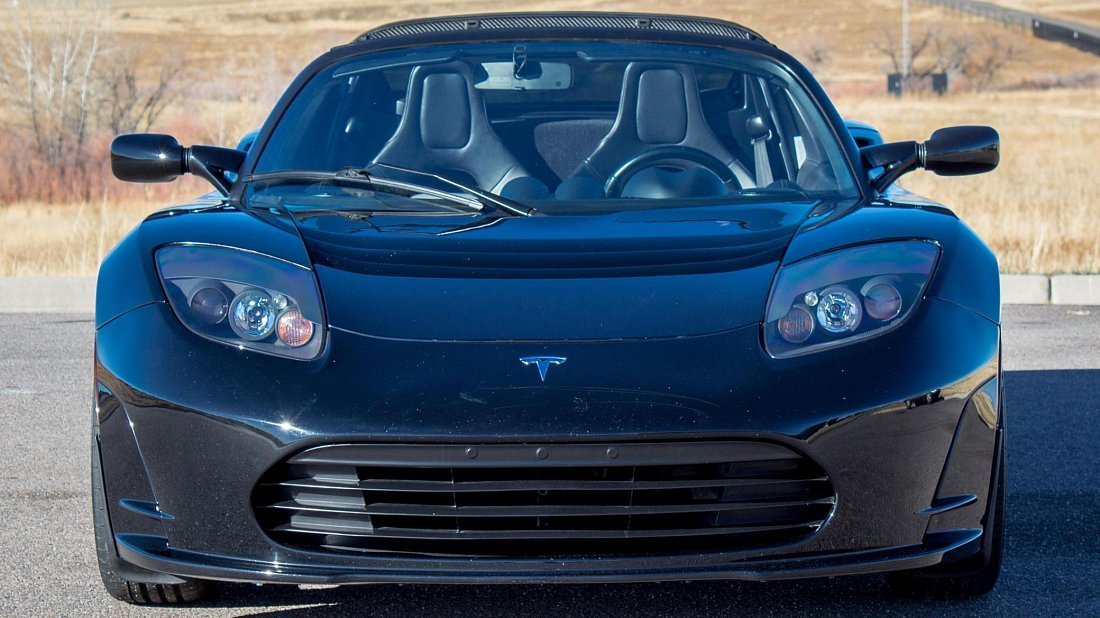 Tesla Roadster 2.5 (2010-2012) front fascia, grille, headlights, bumper, exterior