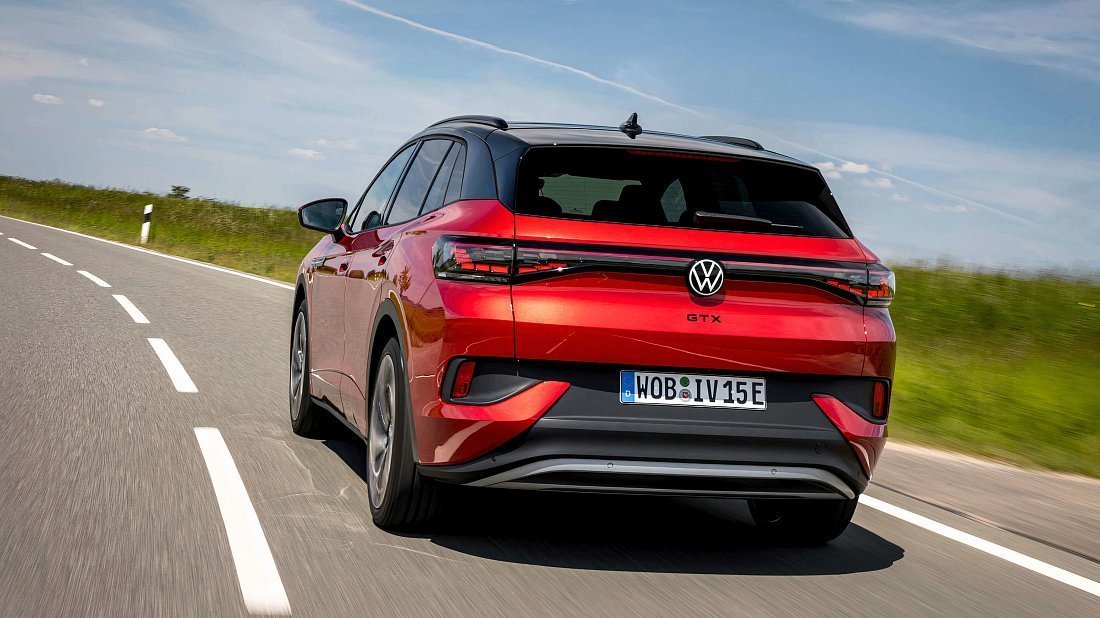 Volkswagen ID.4 GTX (2021-2022) rear view, taillights, trunk, spoiler, badge, bumper, exterior