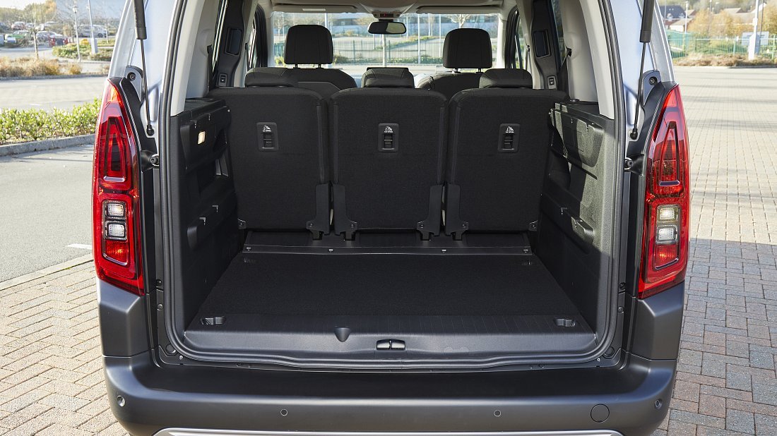 Citroën e-Berlingo M 50 kWh (2021-2024) trunk, boot, seats up, seats upright, cargo space, cargo volume, cargo capacity, storage